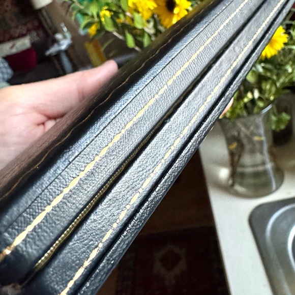 Purple Heart Military Badge - Picture 5 of 8